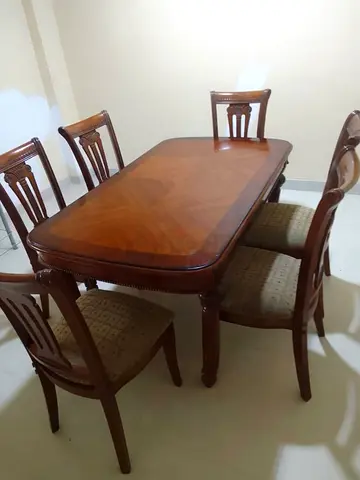 Dinning Table