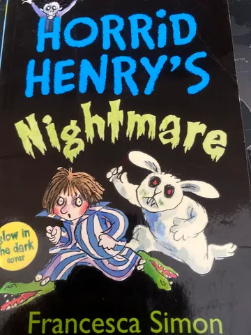 Horrid Henry book bundle by Francesca Simon