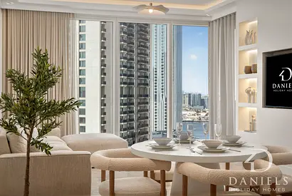 Daniels 2BR | Creek Gate | Canal View