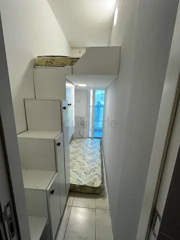 PARTITION AVAILABLE - 9 MIN WALK FROM METRO