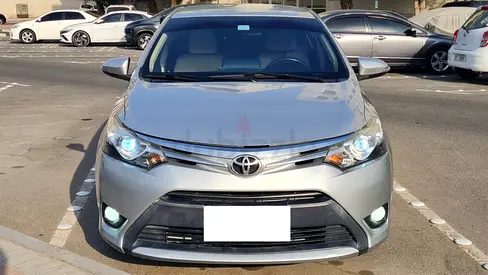 2014 TOYOTA YARIS 1.5 Ltr TOP PLUS OPTION GPS NAV CAMERA TOUCH START ALLOYS GULF GCC AL FUTTAIM