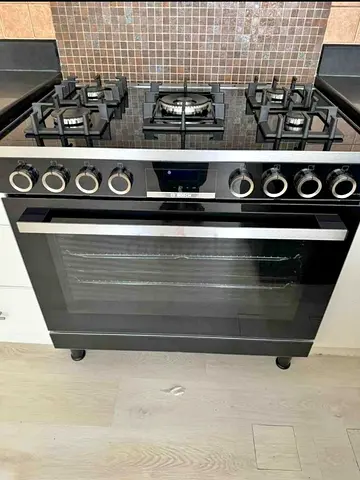Free delivery Bosch Gas Range Cooker with Oven fan 90x60 cm