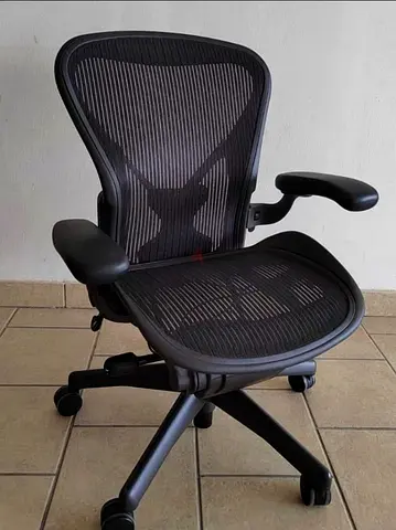 Herman Miller Aeron Office Chair Fully Options Good Condition