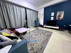 Master room for a female ( Arab preferably )