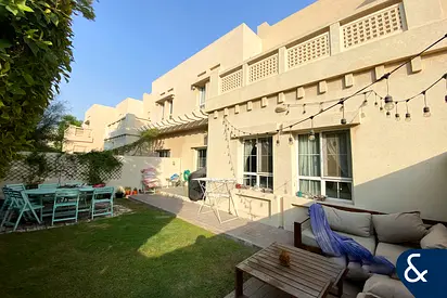 3 Bedroom | Opposite Park | Unfurnished
