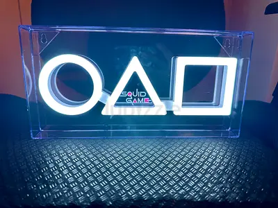 Paladone Squid Game LED Logo Neon Light – USB Desk Lamp