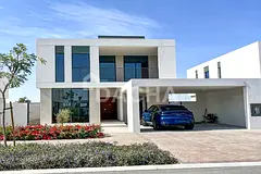 Single Row | Golf Course Backing | Landscaped