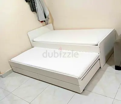Slakt bed  with 2 Ikea mattresses and 2 storage drawers