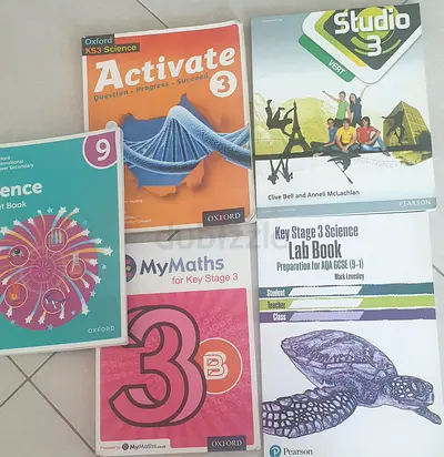 Set of KS3 Textbooks (5 books) — Science, Maths  French