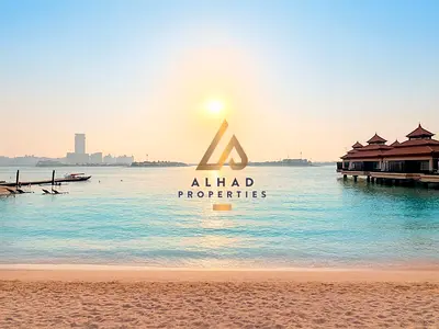 Luxurious Waterfront Living | Beach Front | Palm