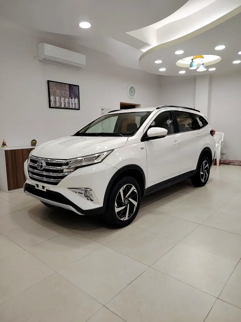 Toyota Rush 2022 — photo 1 of 15