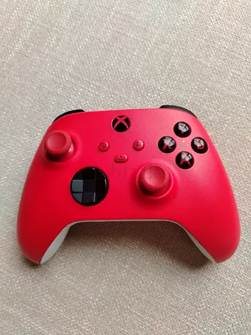 Microsoft Xbox Wireless Controller - Red