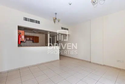 Iconic Apt w/ Balcony and Community View