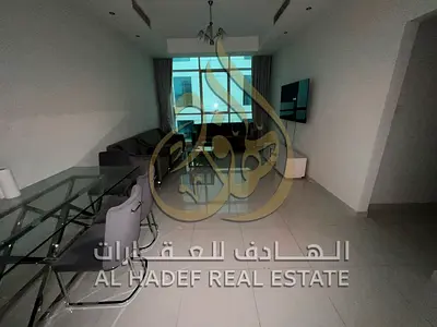 الخان غرفتين وصالة نصف مفروشة مع استور وباركن وجيم مجاني