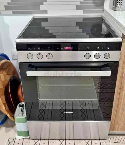 Free delivery Siemens Electric Stove with Oven 60 cm like new condition