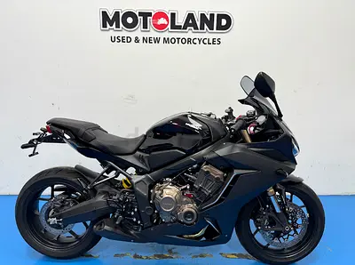 HONDA CBR650R 2022 in Dubai