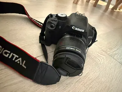 canon EOS 500D DSLR very good condition