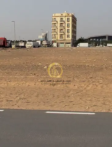 For sale in Al Malyha, Al Royadiyat suburb, Sharjah: Commercial land with an area of 3,290 square feet, building permit for ground floor + 4