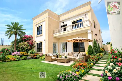For sale: Beautiful stone villa with a large courtyard; swimming pool can be added. Freehold ownership including registration.