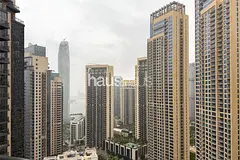 High Floor | Elegant Interiors | Iconic Skyline
