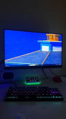 GAMEON 380hz competitive monitor for sale need gone asap slightly negotiable