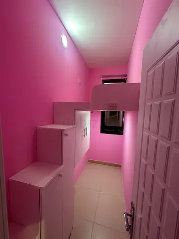 Room with partition