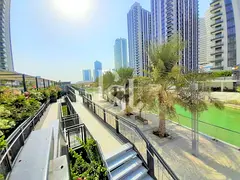 Balcony | Prime Location | High Floor