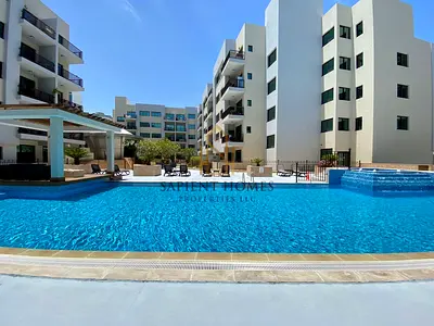 VACANT ! Terrace - Direct to Pool ! Spacious Layout !