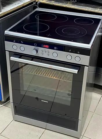 Siemens Electric Cooking Range 60cm in excellent condition