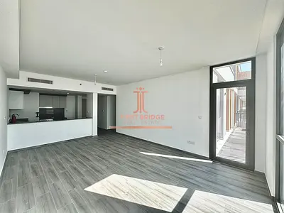 GARDEN VIEW | READY TO MOVE | COMMUNITY LIVING