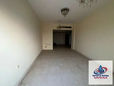 أجمل غرفتيين وصاله بالقليعه -اول صف علي الكورنيش -بلكون باطلاله بحريه -تكييف مركزي وغاز مركزي -التامين شيك