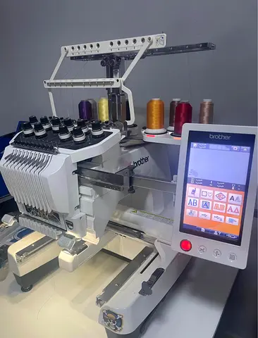 Brother Embroidery Machine - Used like New and Flawless Condition e1000 model