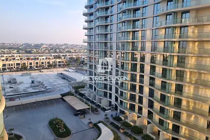Bright 1BR in Central 1 | Beachfront Living