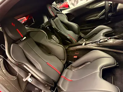 2021 Ferrari SF90 STRADALE 照片 16