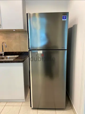 Hitachi 500 litter fridge for sell good working