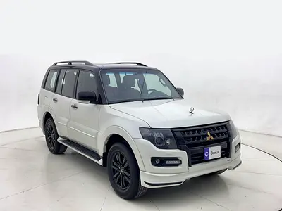 AED 1,205/m | 0 DP | Free 3 Months Warranty | Service History | 30D Return | MITSUBISHI PAJERO 2020