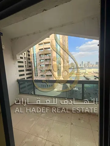 Annual Rent in Sharjah – Al Majaz 3 A unique opportunity to live in one of Sharjah's most desirable areas, near Khalid Lagoon. Al Majaz 3 boasts a vi