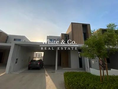 Single Row | Brand New | Close to Pool