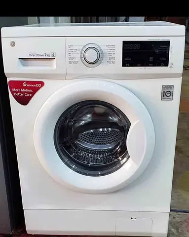 LG washing machine 7 kg same like a new condition