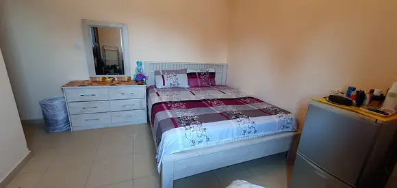 Room with attached bathroom | close to metro | free amenities