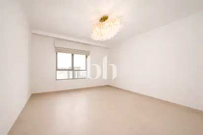 Creek View | High Floor | Large Layout