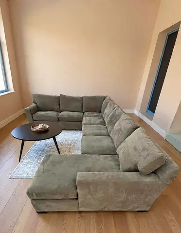 Selling Cratebarrel axis U shape sofa