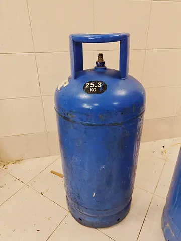 25Kg ADNOC Gas Cylinder - Used with Gas