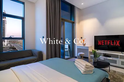 Vacant Now | Furnished | Multiple Cheques