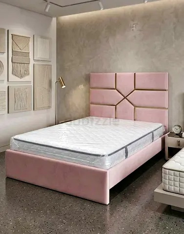 Stylish pink Brand new Queen size Bed with Mattress good Quality Queen bed