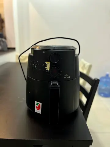 Evolv Air Fryer in Good Condition