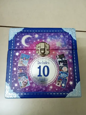 IglooBooks childrens picture book (3+) - used, good condition includes 10 story books