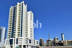 Managed | Mid Floor | Unfurnished | Community View