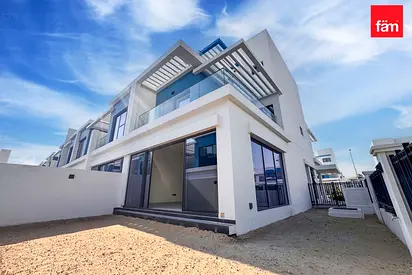 Spacious 5BR | Resort style Living