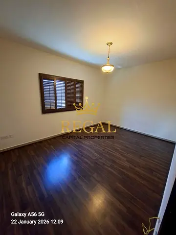 Spacious 5BR+M | Contemporary Villa | Vacant